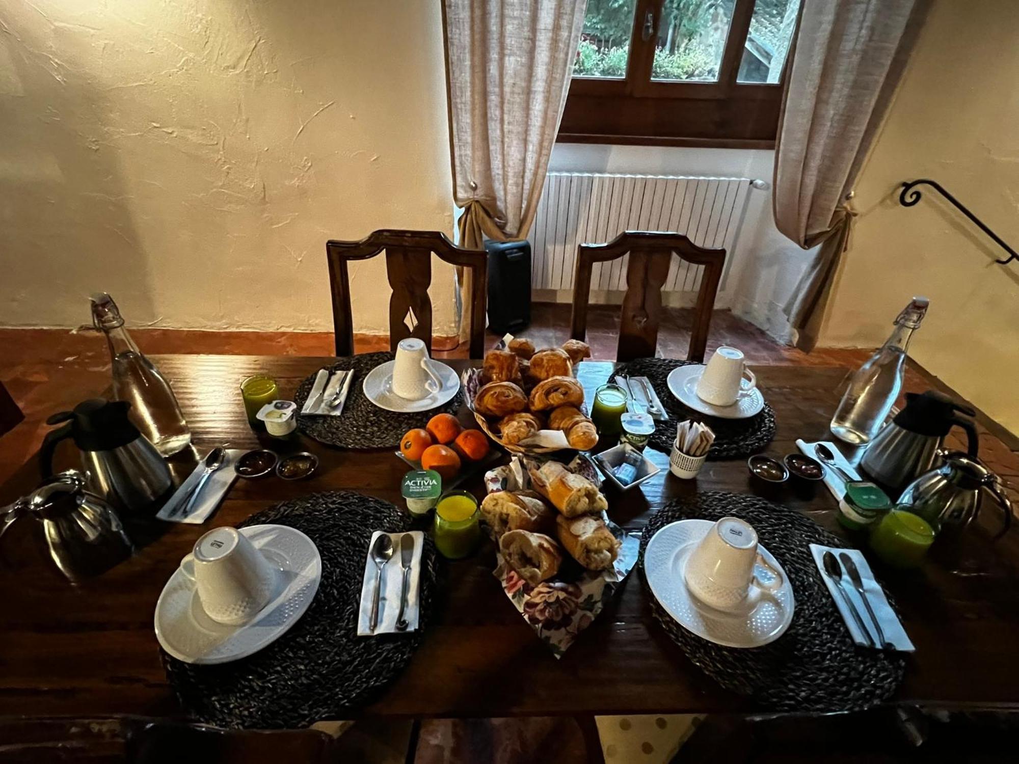 미르포아 Sci Les Remparts De Mirepoix B&B 외부 사진